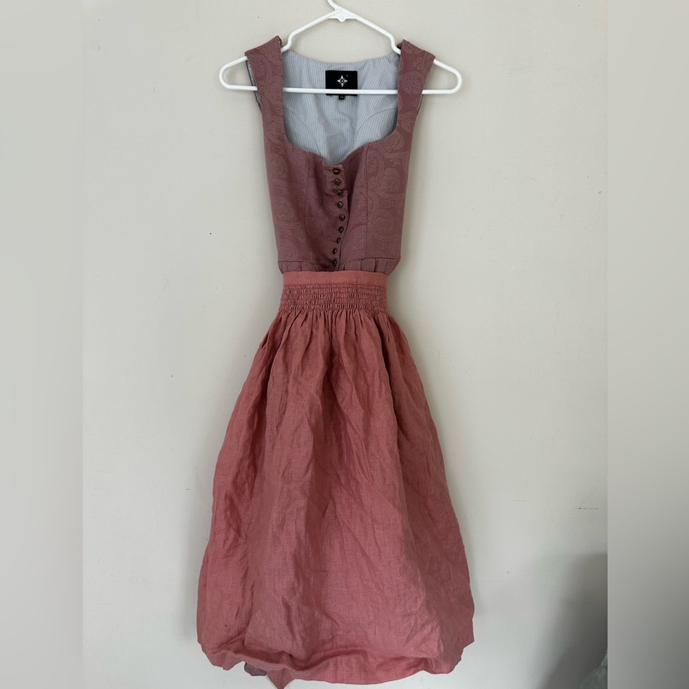 Pink Dirndl